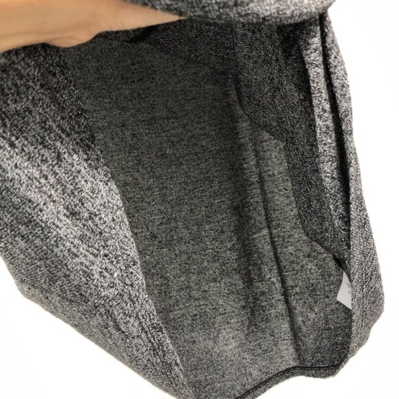 Reitman's Grey & White Marled cap Sleeve draped knit front top Plus size 2x - Picture 8 of 16